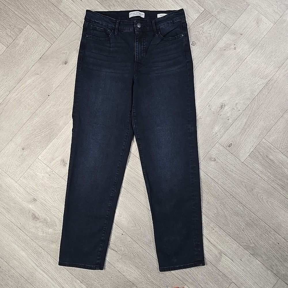 Social Standard by Sanctuary Slim Size 6X28 (28x26) Straight Jeans Dark Wash